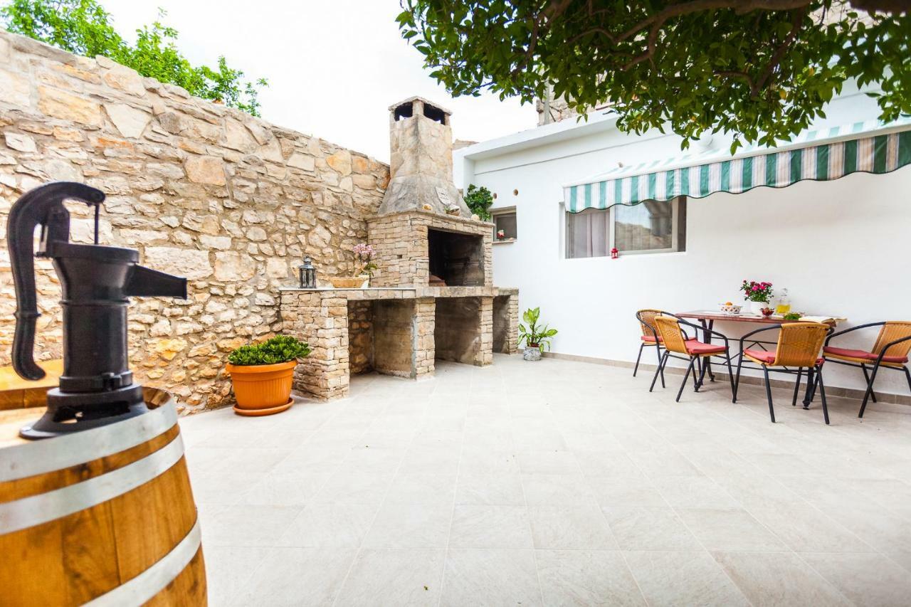 Guest House Mara Vela Luka Exterior photo